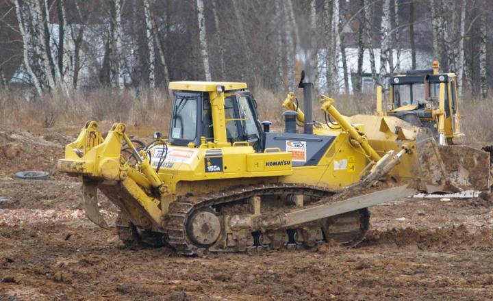Компания Техоптимум-земляные работы.
Бульдозер komatsu D155A компании Техоптимум.