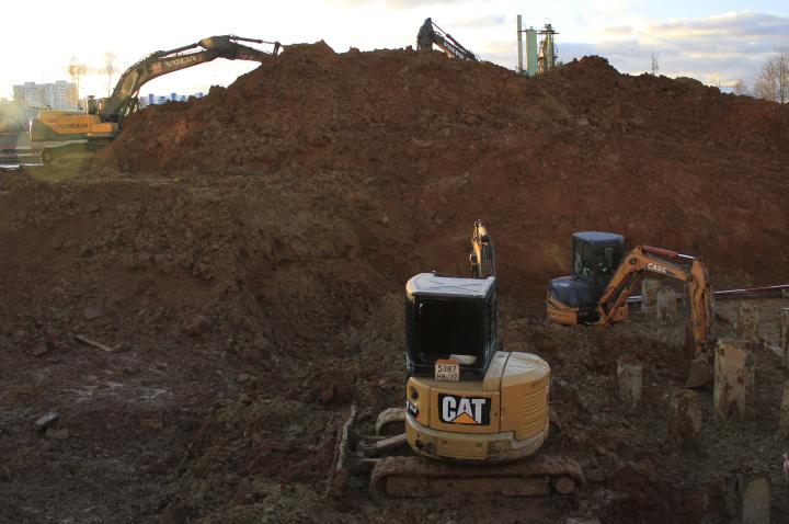 Компания Техоптимум-земляные работы.
Мини-экскаватор Cat 303.5E CR компании Техоптимум