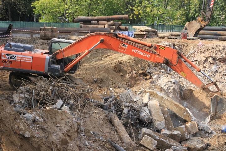 Компания Техоптимум-земляные работы.
Гусеничный экскаватор Hitachi ZX 330 компании Техоптимум.