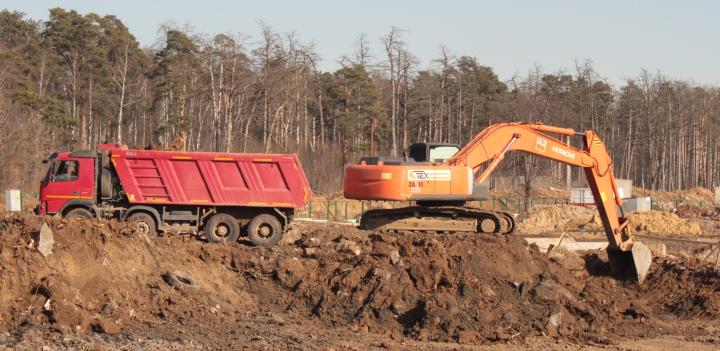 Компания Техоптимум-земляные работы.
Гусеничный экскаватор Hitachi ZX 330 компании Техоптимум.