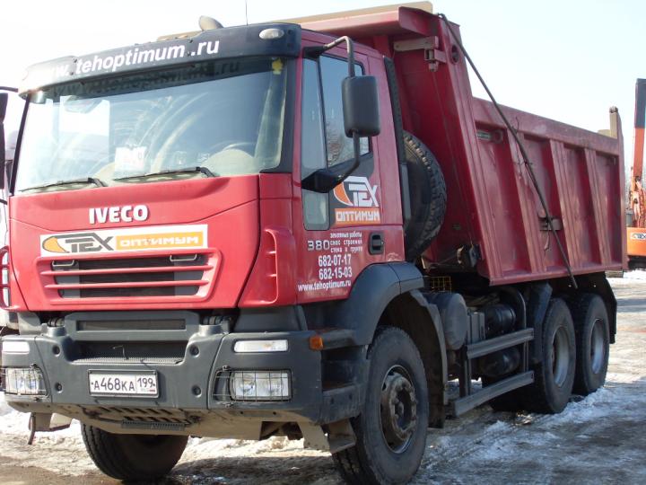 Компания Техоптимум-разработка котлована и вывоз грунта.
Cамосвал IVECO Trakker 380 компании Техоптимум.