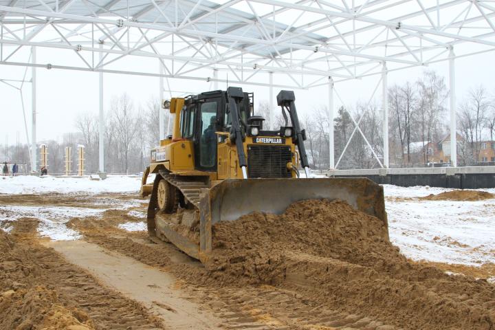 Земляные работы-компания Техоптимум.
Бульдозер CAT D6R XL компании Техоптимум.