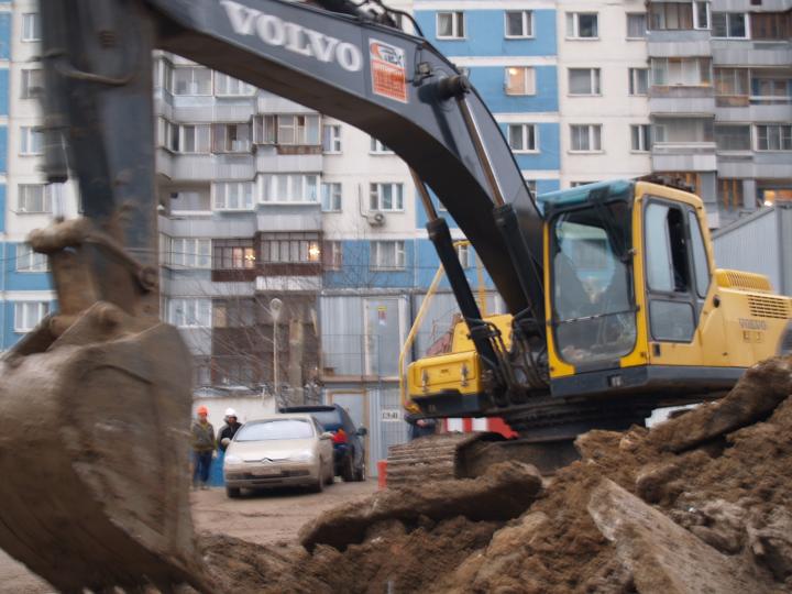 Компания Техоптимум-разработка котлована и вывоз грунта.
Экскаватор Volvo EC 360 BLC компании Техоптимум.